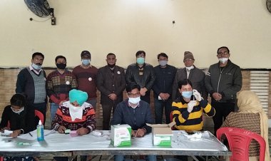 जन सेवा सोसायटी ने लगवाया वैकसीनेशन कैंप