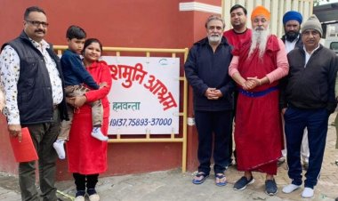 बालीवुड अभिनेता सुखविंद्र चाहल ने गांव बनवाला हनवंता पहुंच लिया संत जगदीश मुनि का आशीर्वाद