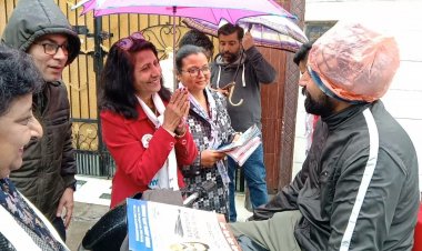 आप पार्षदा पूजा लूथरा ने किया अमृतसर में कंवर विजय प्रताप के लिए प्रचार