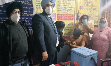 अधिक से अधिक वैक्सीनेशन और सेंपलिंग में सहयोग दें लोग - डा तेजवंत सिंह ढिल्लों