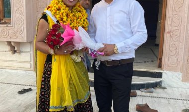 जयपुर की सुनीता मीणा ने मिसेज इंडिया क्वीन 2022 का खिताब जीता |