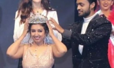 Gayithri- Mrs Unity Queen of India