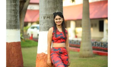 A MBA turned Yogini- Kanchan Verma Curating wellness for working professionals.