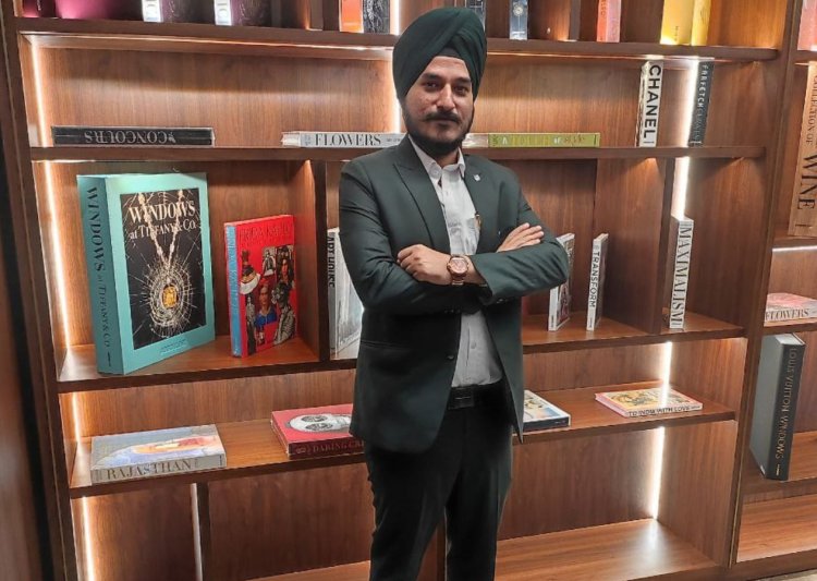 Famsia.com: The Ultimate Online Travel Academy Paving the Path to Becoming a Travelpreneur.